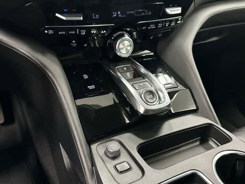 Used 2025 Acura MDX FWD w/ Technology Package image 25