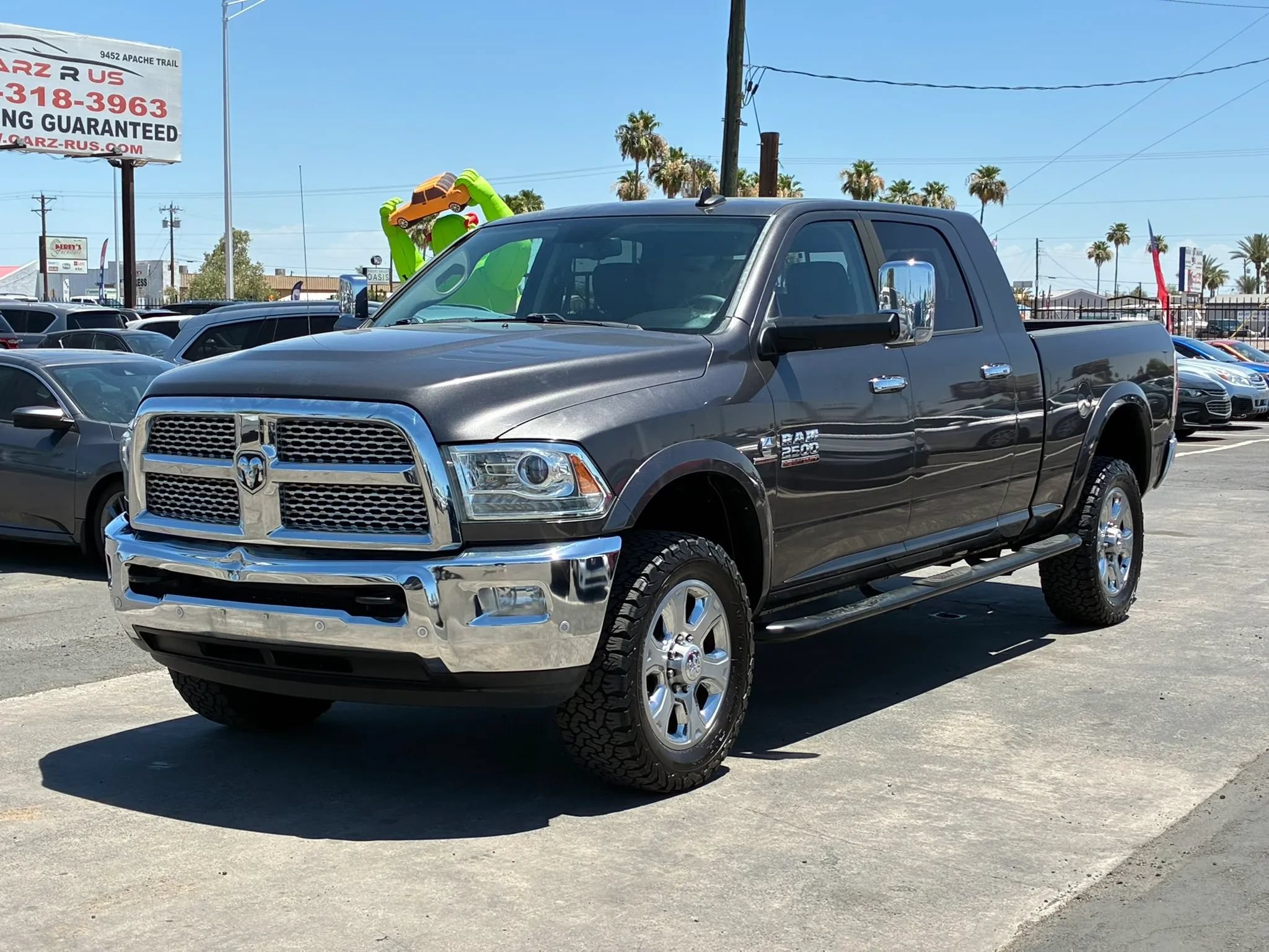 Used 2016 RAM 2500 Laramie AWD/4WD image 2