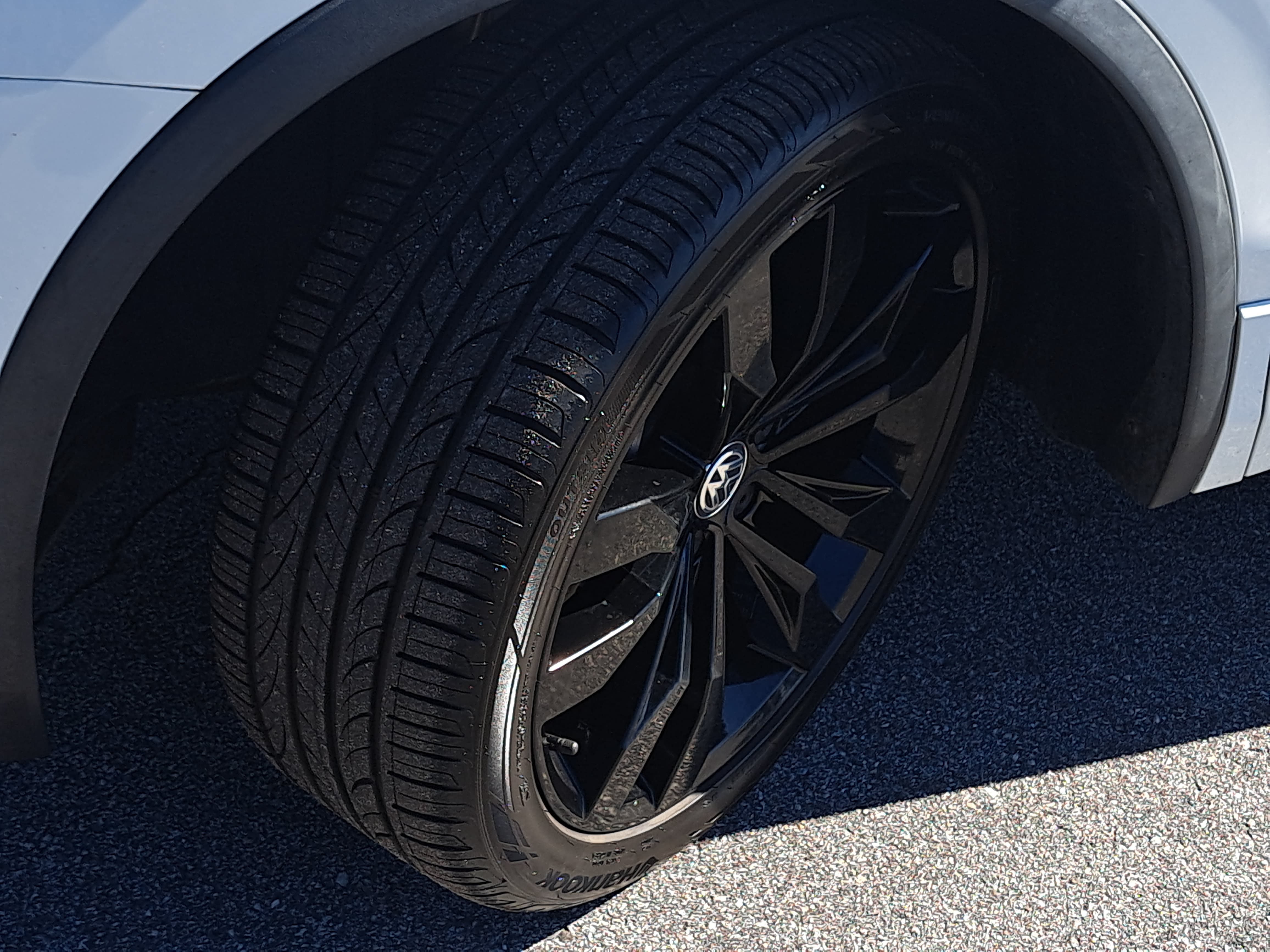 Certified 2021 Volkswagen Tiguan SE R-Line AWD/4WD image 33