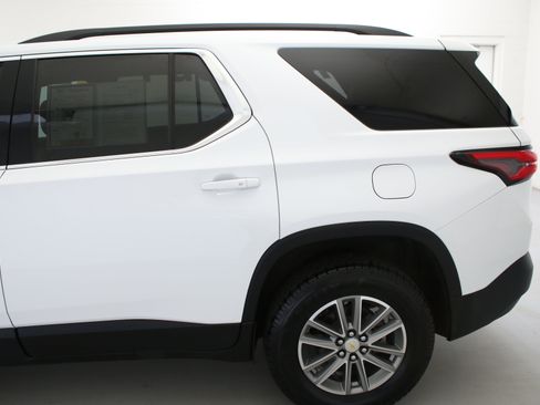 Used 2023 Chevrolet Traverse LT w/ LPO, Floor Liner Package AWD/4WD image 6