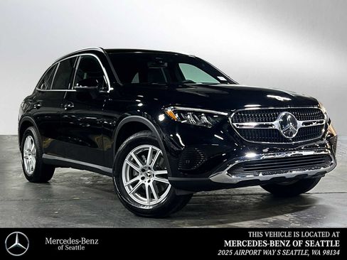 Certified 2025 Mercedes-Benz GLC 300 GLC 300 image 1