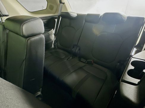 Used 2023 Honda Pilot Touring image 29