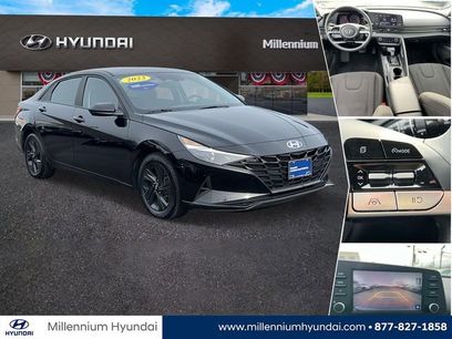 Certified 2023 Hyundai Elantra SEL w/ Cargo Package