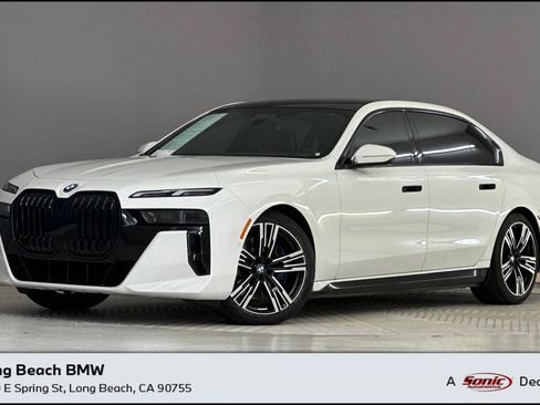 Certified 2024 BMW i7 xDrive60 AWD/4WD image 1
