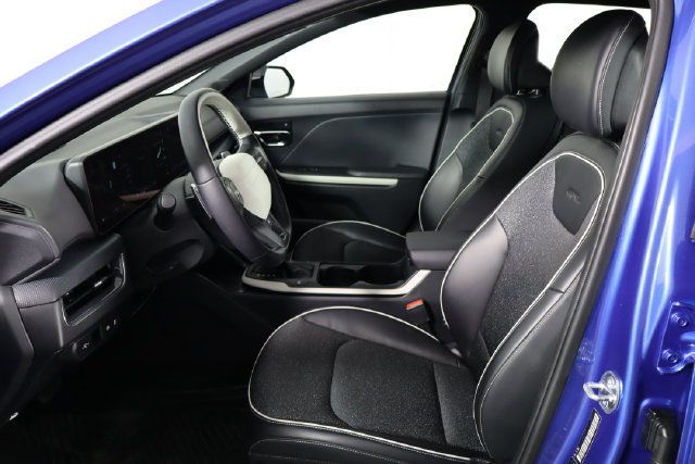 Used 2025 Kia K4 GT-Line FWD image 14