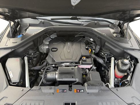 Used 2025 Genesis GV80 2.5T Standard image 24