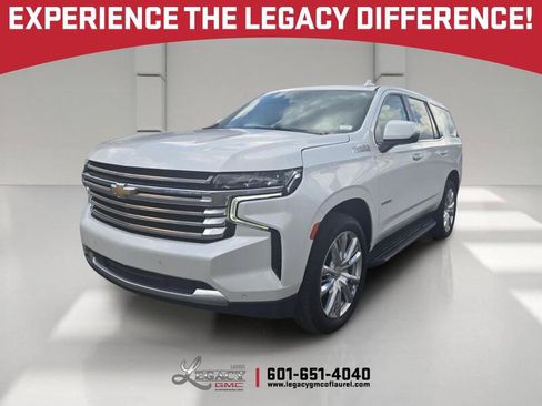 Used 2022 Chevrolet Tahoe High Country RWD image 1