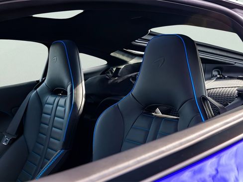 New 2025 McLaren GTS image 47