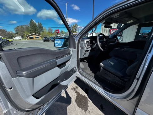 Used 2023 Ford F150 XLT w/ Trailer Tow Package AWD/4WD image 9