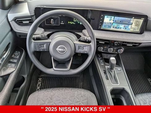 Certified 2025 Nissan Kicks SV AWD/4WD image 31