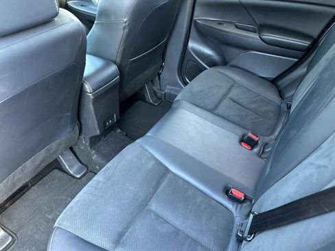 Used 2025 Mitsubishi Eclipse Cross SE image 12