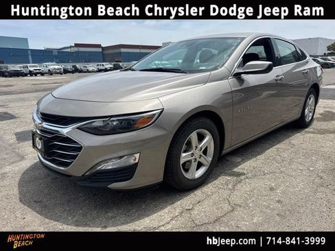 Used 2023 Chevrolet Malibu LT FWD image 1