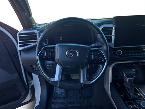 Used 2022 Toyota Tundra Platinum image 13