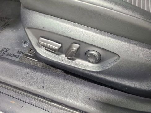 Used 2024 Toyota Camry SE FWD image 20