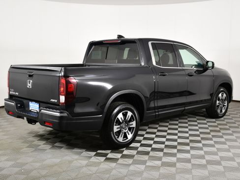 Used 2019 Honda Ridgeline RTL image 6
