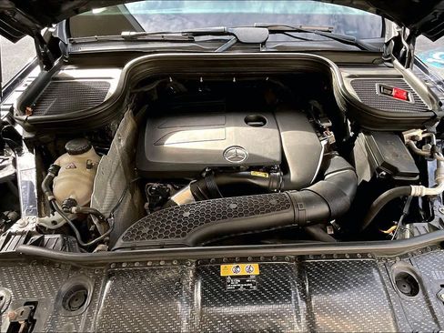 Used 2020 Mercedes-Benz GLE 350 4MATIC image 32