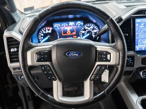 Certified 2022 Ford F250 Lariat w/ Lariat Value Package AWD/4WD image 36