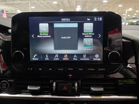Used 2023 Nissan Pathfinder SL AWD/4WD image 24