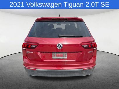 Used 2021 Volkswagen Tiguan SE w/ Panoramic Sunroof Package
