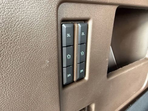 Used 2024 Ford Expedition Max King Ranch image 42