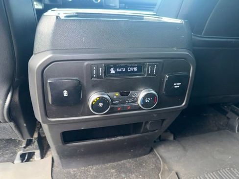 Used 2019 Ford Expedition Limited w/ Special Edition Package AWD/4WD image 14