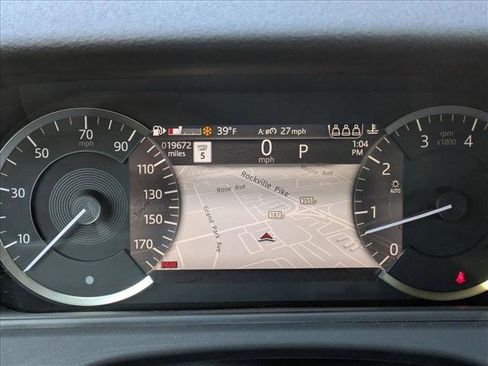 Used 2022 Land Rover Range Rover Velar R-Dynamic S image 10