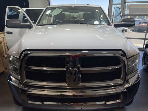 Used 2018 RAM 2500 Tradesman w/ Chrome Appearance Group AWD/4WD image 23