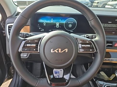 Certified 2024 Kia Seltos SX image 10