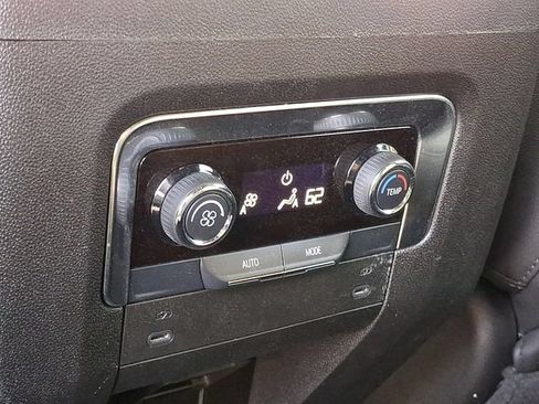 Certified 2025 Chevrolet Tahoe LT AWD/4WD image 11
