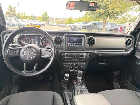 Used 2021 Jeep Gladiator Sport AWD/4WD image 30