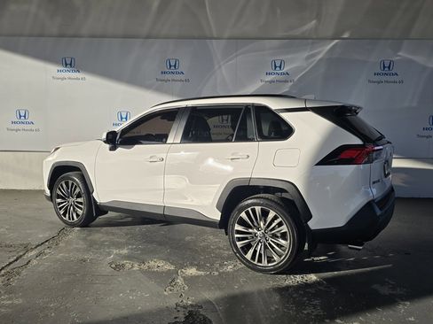 Used 2023 Toyota RAV4 XLE image 52