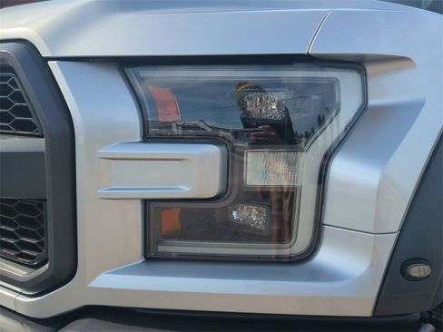 Used 2018 Ford F150 Raptor w/ Exterior Graphics Package image 10
