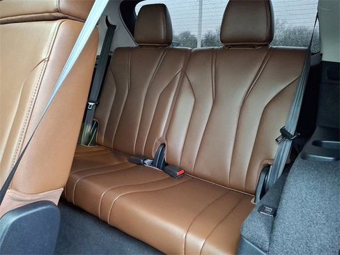 Used 2024 Acura MDX SH-AWD w/ Technology Package image 11