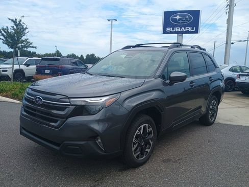 New 2026 Subaru Forester Premium AWD/4WD image 1