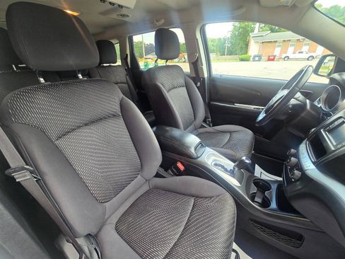 Used 2014 Dodge Journey SXT FWD image 27