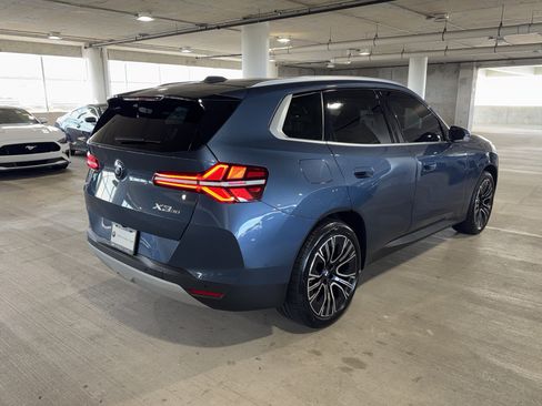 Certified 2025 BMW X3 xDrive30i w/ Premium Package image 8