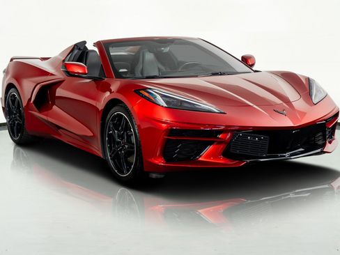 Used 2021 Chevrolet Corvette Stingray Convertible w/ Battery Protection Package image 5