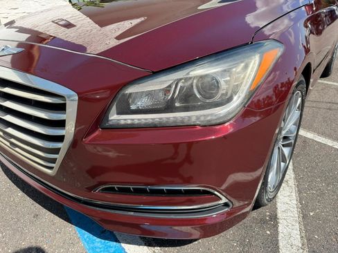 Used 2016 Hyundai Genesis 3.8 RWD image 5
