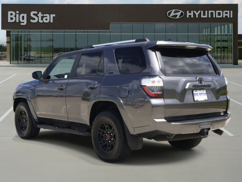 Used 2023 Toyota 4Runner SR5 Premium w/ Moonroof Package RWD image 3