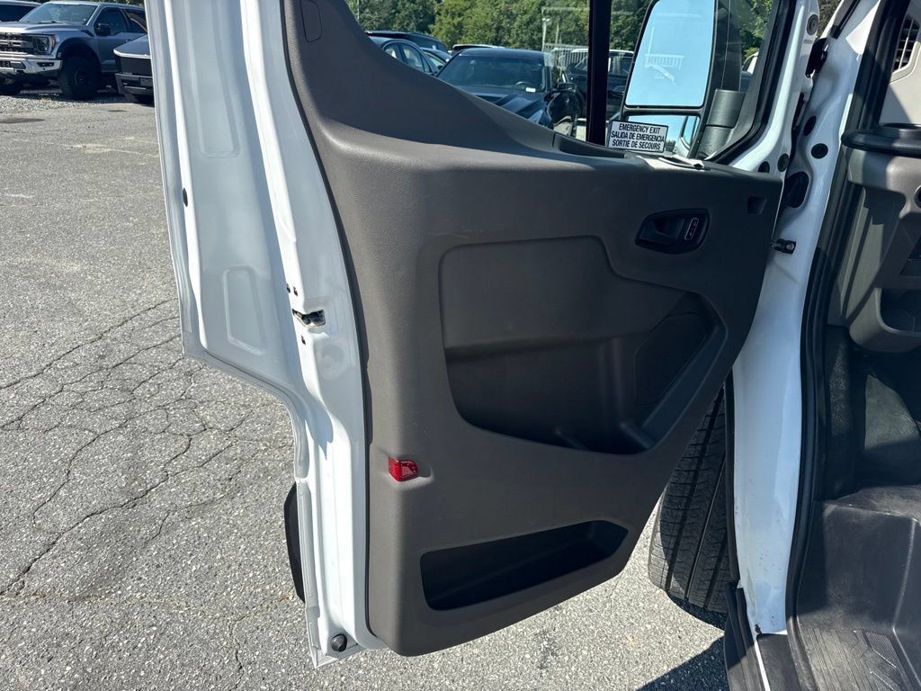Used 2024 Ford Transit 350 XL AWD/4WD image 19