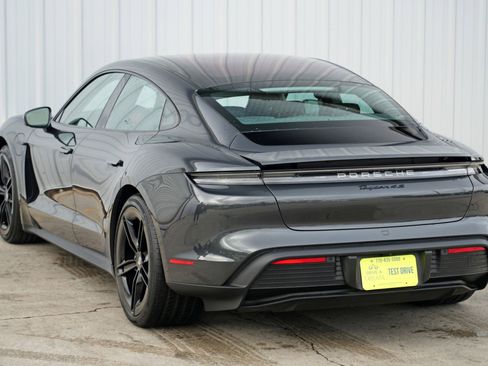 Used 2025 Porsche Taycan 4S w/ Premium Package image 56