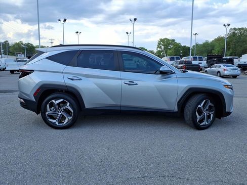 Used 2024 Hyundai Tucson SEL w/ Convenience Package FWD image 3