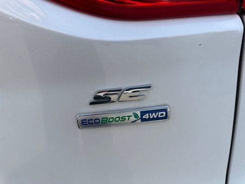 Used 2014 Ford Escape SE w/ Equipment Group 201A AWD/4WD image 8