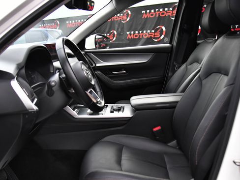 Used 2024 MAZDA CX-90 3.3 Turbo w/ Preferred Plus image 18