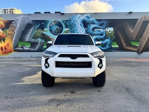 Used 2019 Toyota 4Runner SR5 image 2