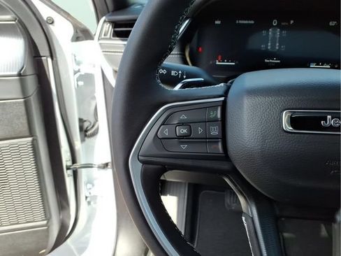 New 2026 Jeep Grand Cherokee Laredo X AWD/4WD image 20