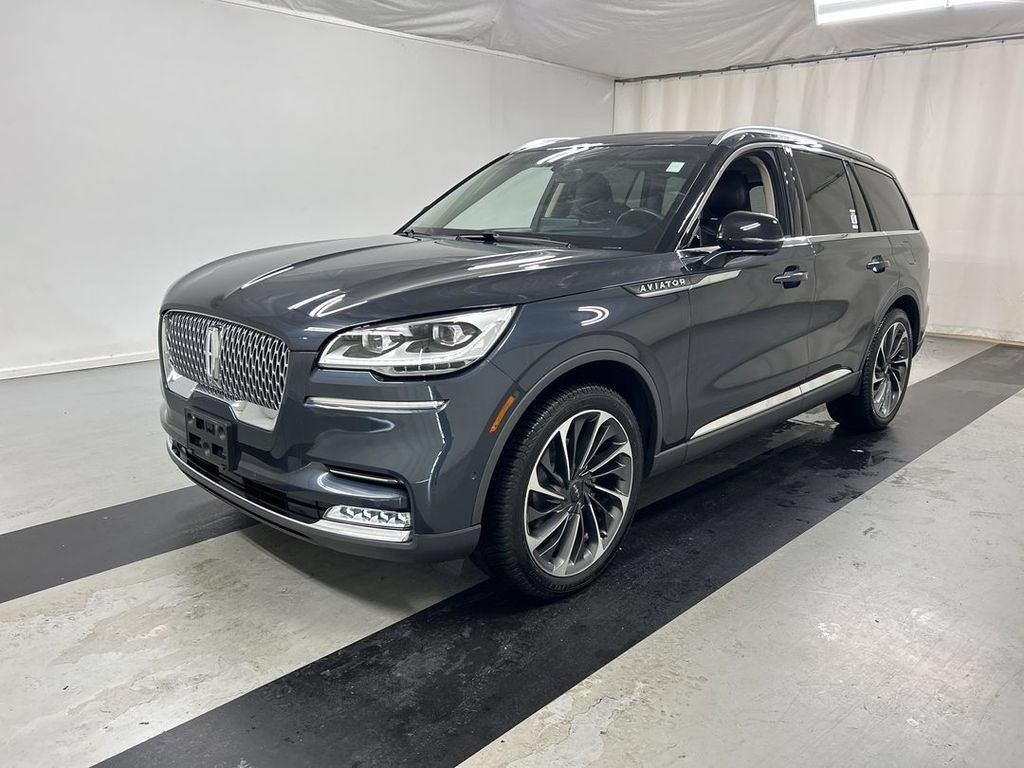 Used 2021 Lincoln Aviator Reserve w/ Equipment Group 201A AWD/4WD image 5