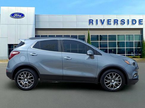 Used 2019 Buick Encore Sport Touring FWD image 8