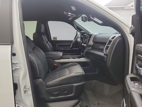 Used 2024 RAM 3500 Laramie w/ Night Edition image 27