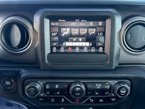 Used 2021 Jeep Wrangler Sport AWD/4WD image 30